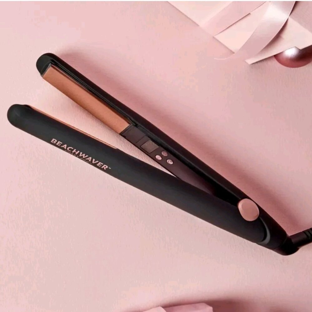 The Beachwaver Co. Coast Pro Titanium Flat Iron - Midnight Rose